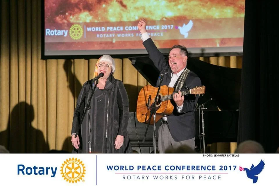 (Ann Arbor, MI) Jerry Leggett, 21CPLF President/CEO, and Patsy Ferrell, 21CPLF Creative Director and Co-founder, were honored to appear in conjunction with an address by Nobel Peace Prize Laureate, Jody Williams at the 2017 Rotary World Peace Conference.
